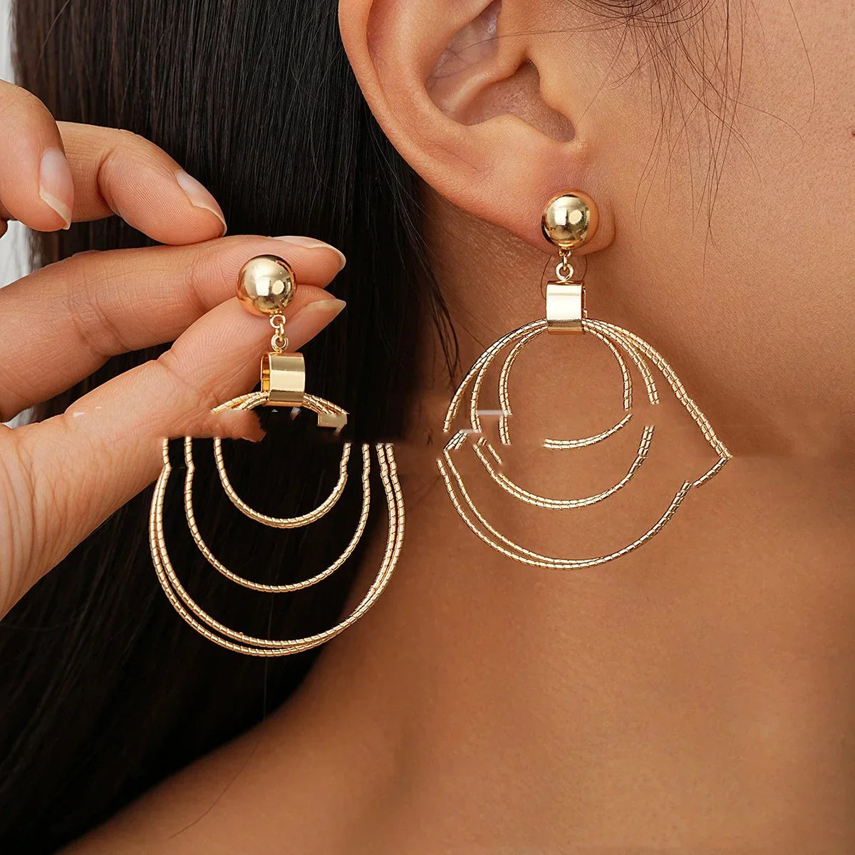 Fashion Simple Geometric Shape Multiple Hollow Concentric Circle Design Special Interest Earrings